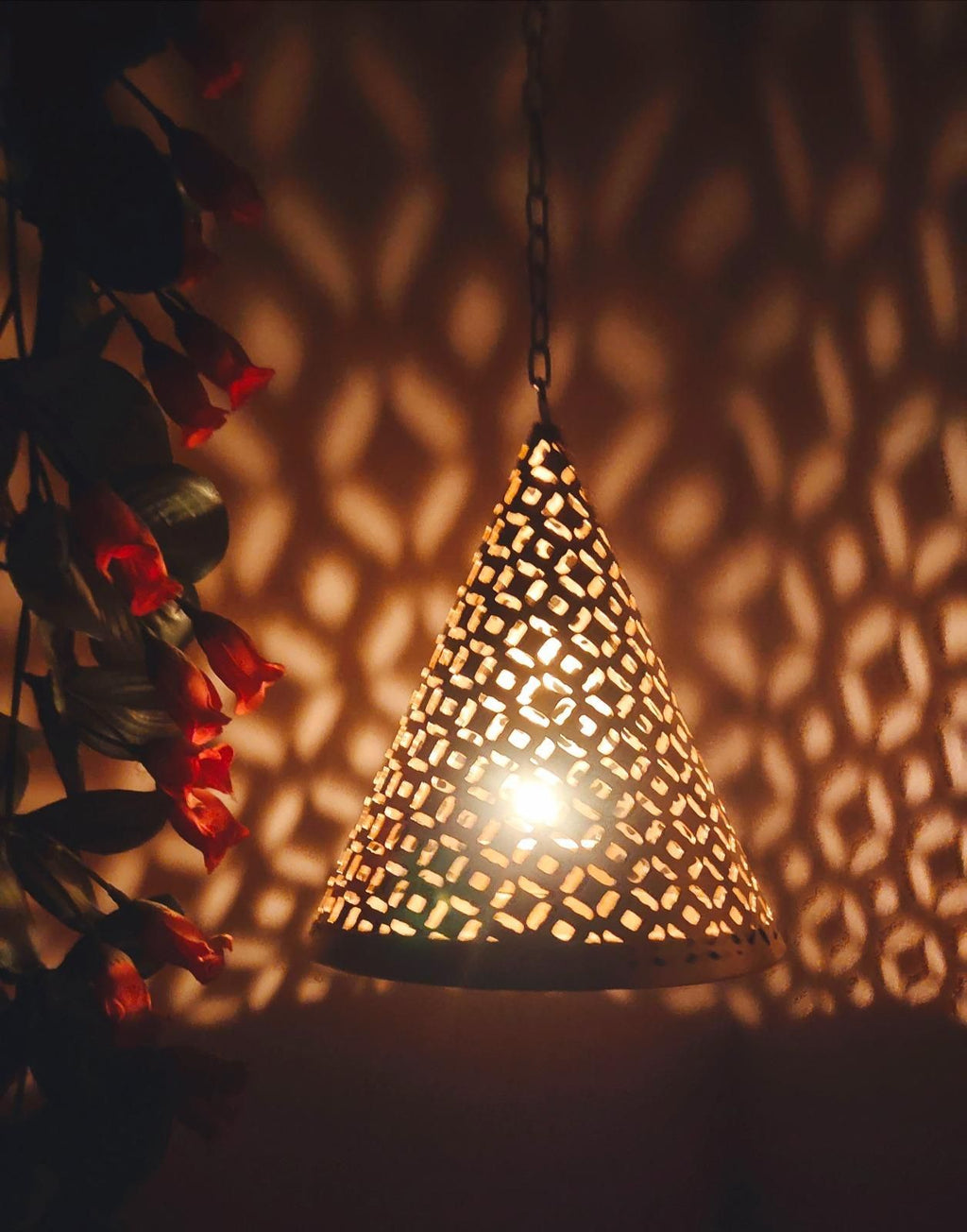 Hanging Cone Tea Light (Pack of 1)